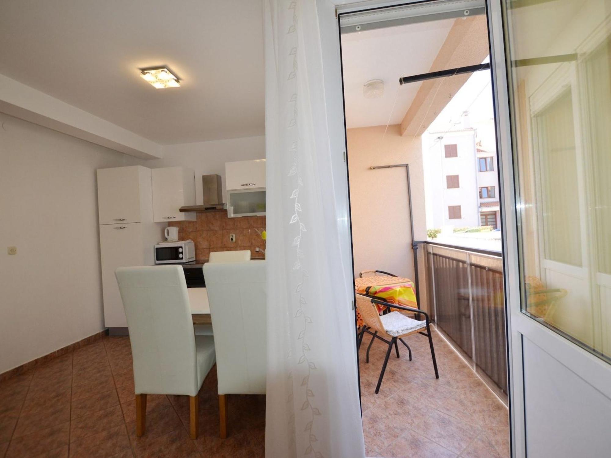 Brigth And Breezy Apartman *